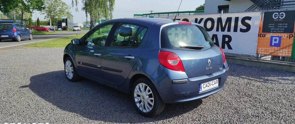 Renault Clio cena 5300 przebieg: 167000, rok produkcji 2006 z Osiek małe 106